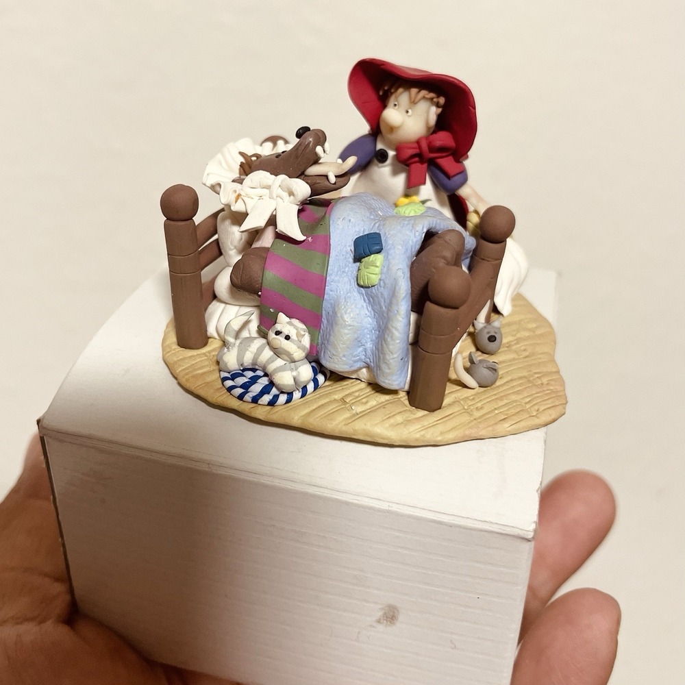 Coyne's & Company The Little Street Little Red Riding Hood Clay Figurine w/Box